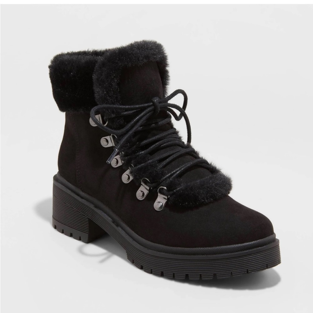 Target Black Betsey fur hiking boots size 11